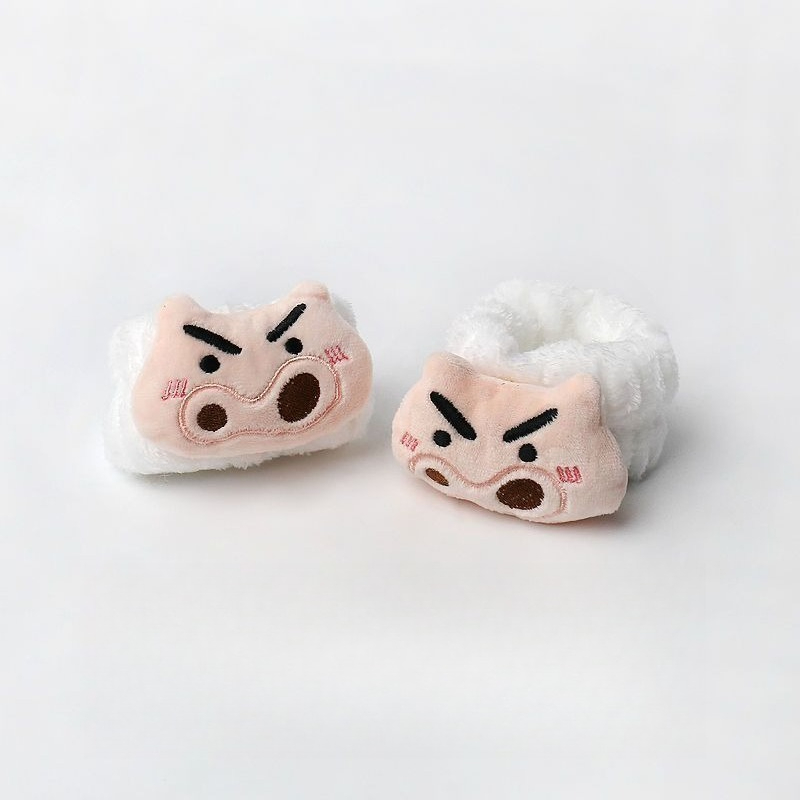 Crayon Shin-chan Shiro Buribur - Wrist Wraps ulasan dan harga
